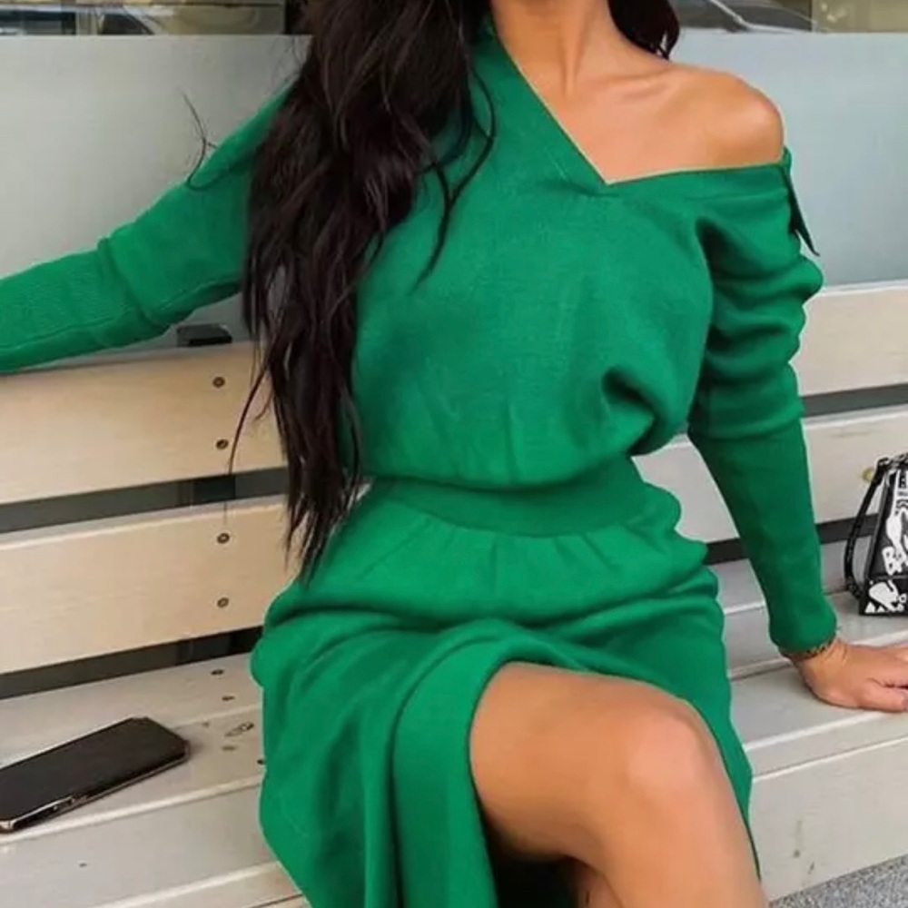 Green Sets perfect for a casual day or traveling.